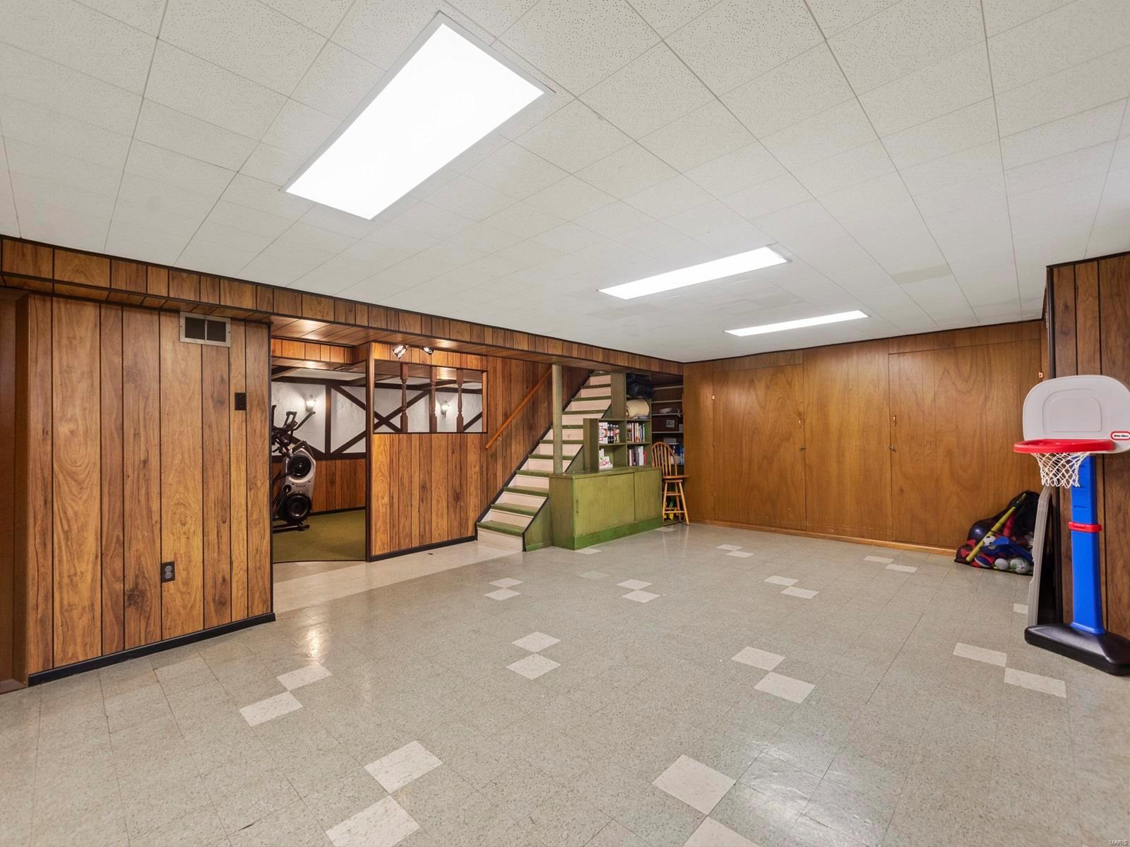 6115 Willow Bend Drive