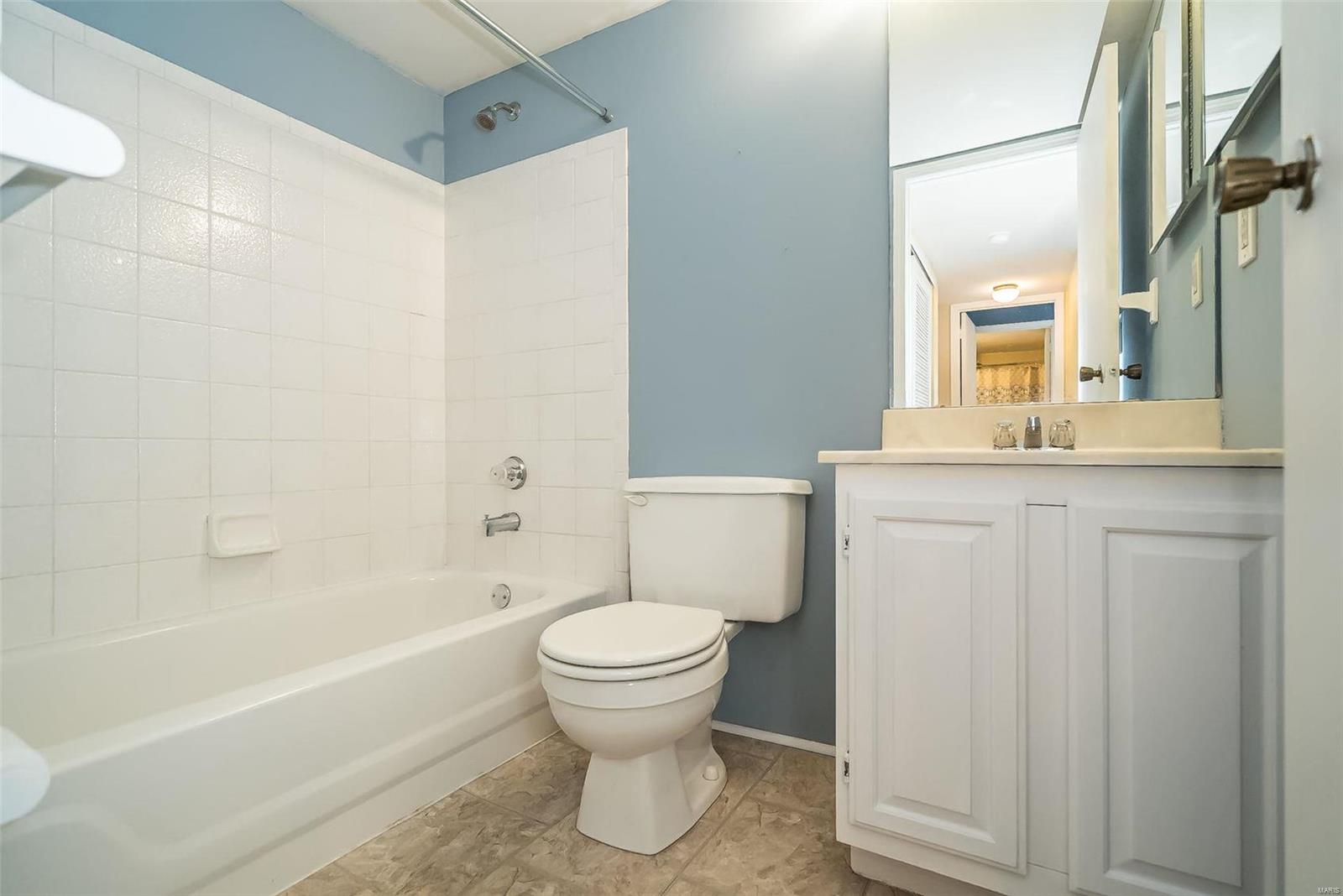 1924 Marine Terrace Drive Unit: E