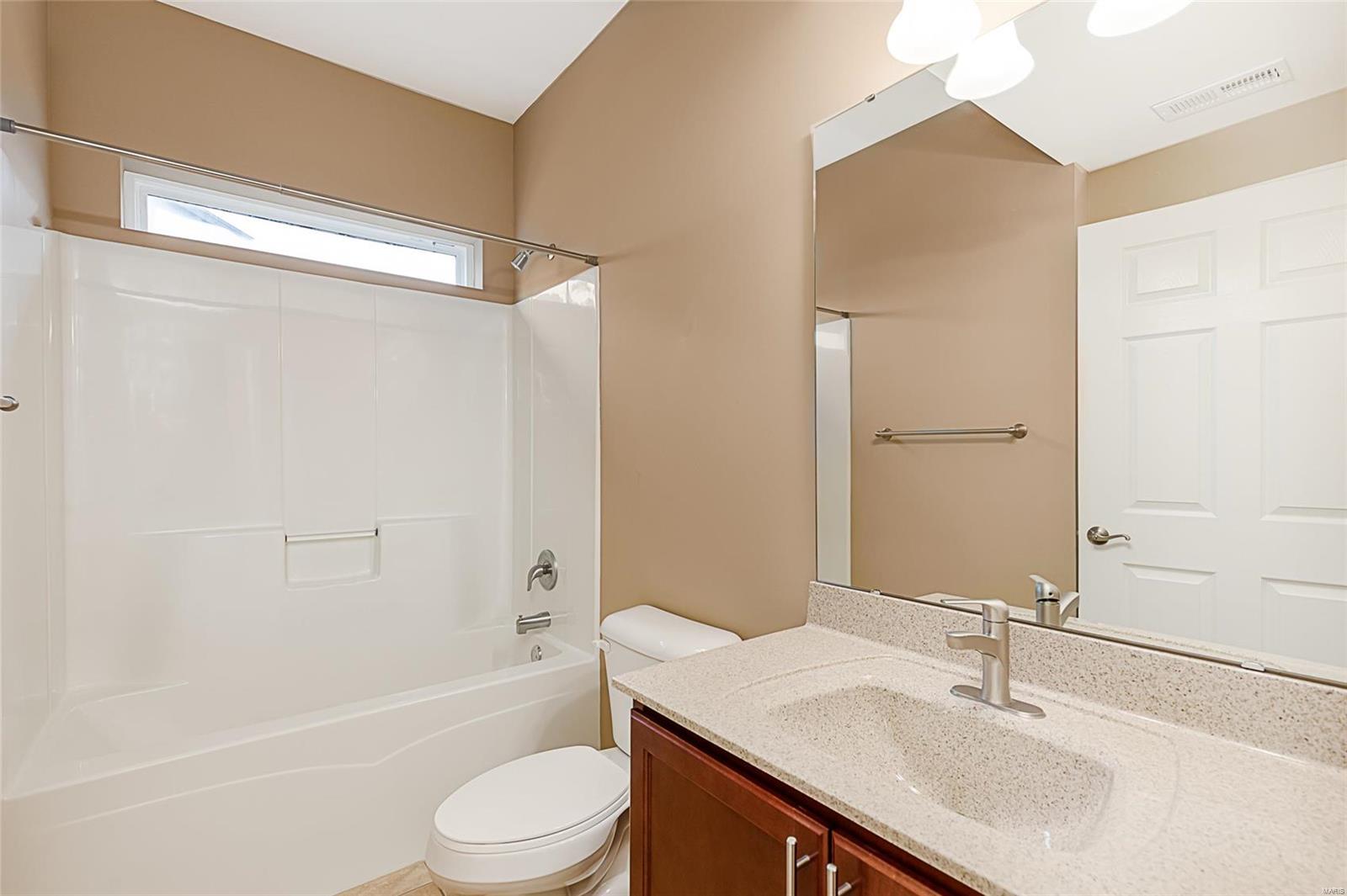 1437 Heritage Landing Unit: 101