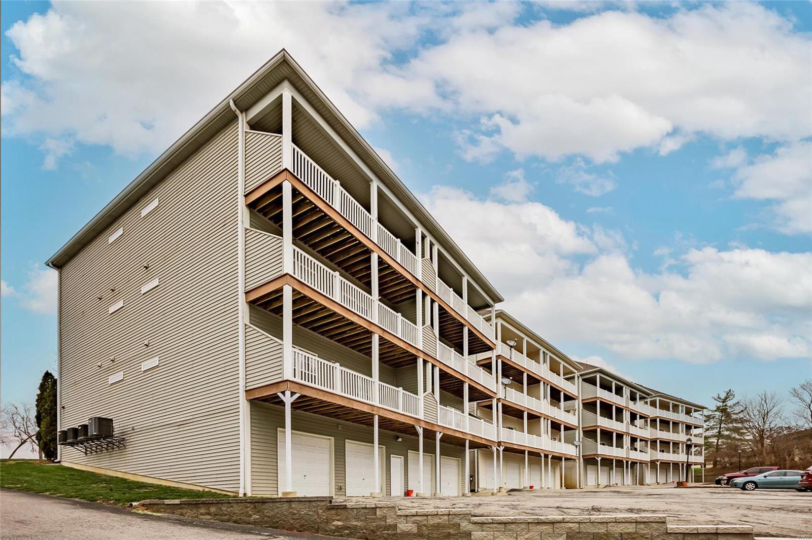 1437 Heritage Landing Unit: 101