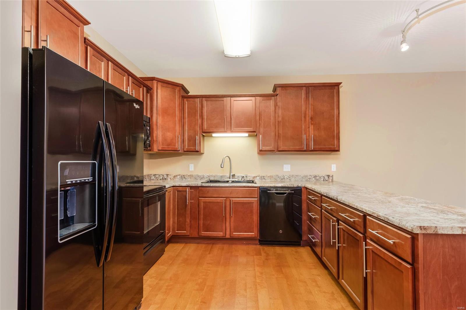 1437 Heritage Landing Unit: 101