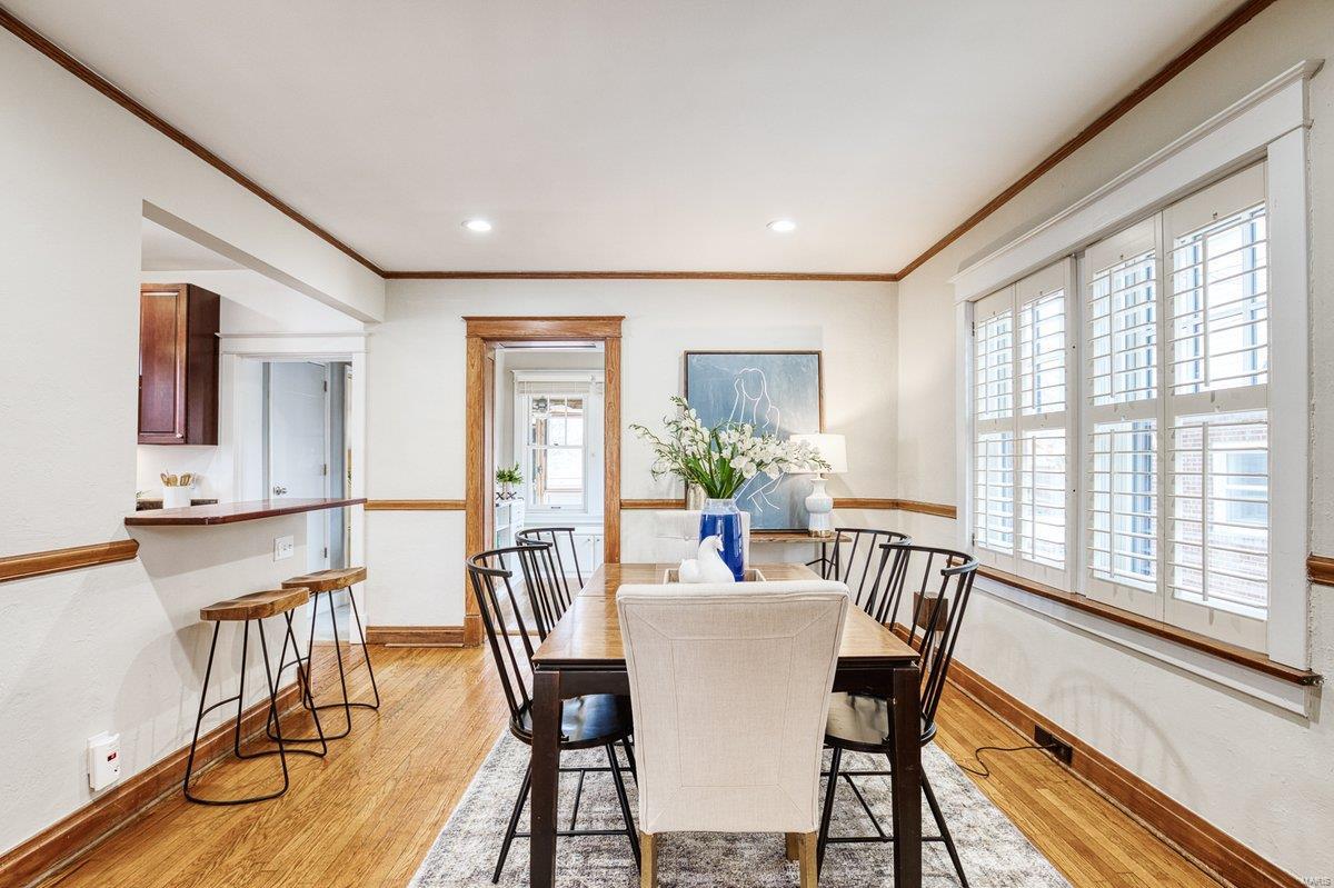 7438 Teasdale Avenue