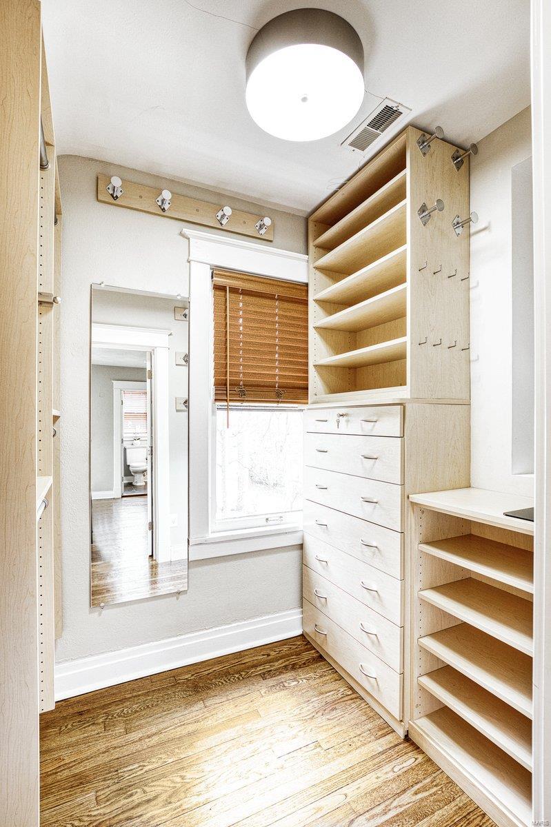 7438 Teasdale Avenue