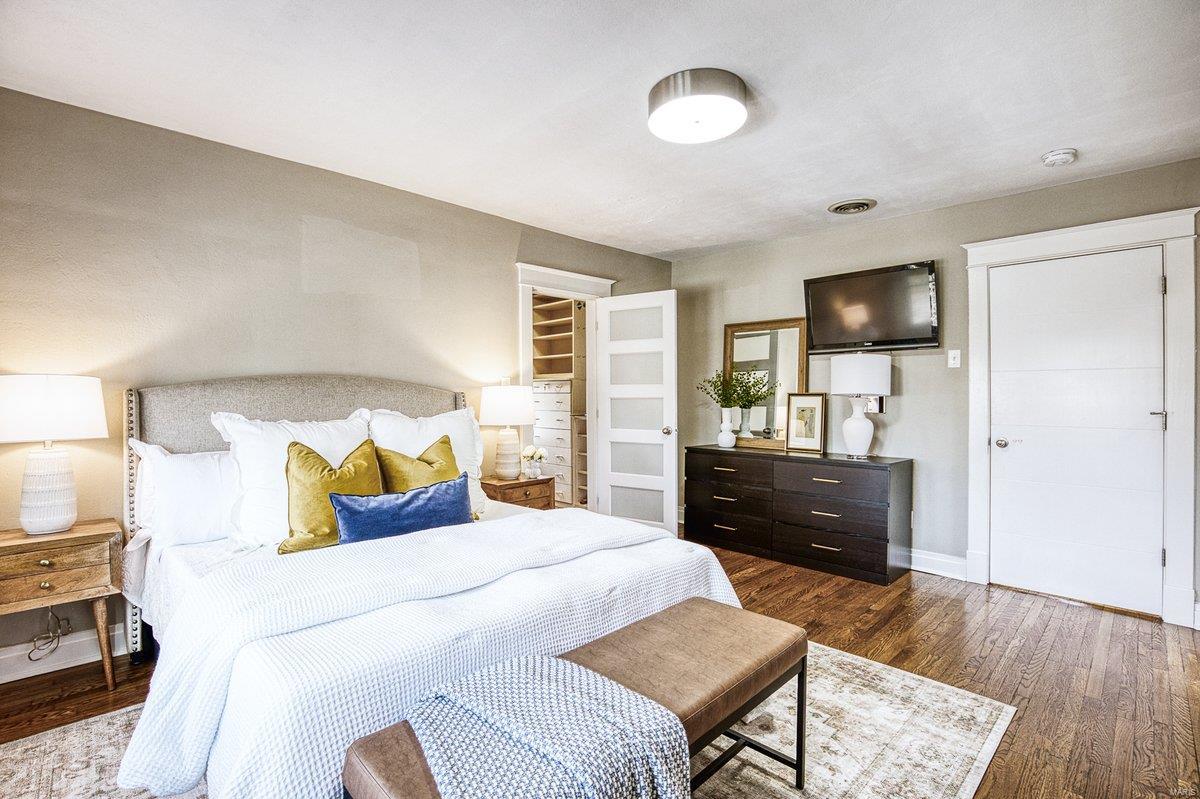 7438 Teasdale Avenue