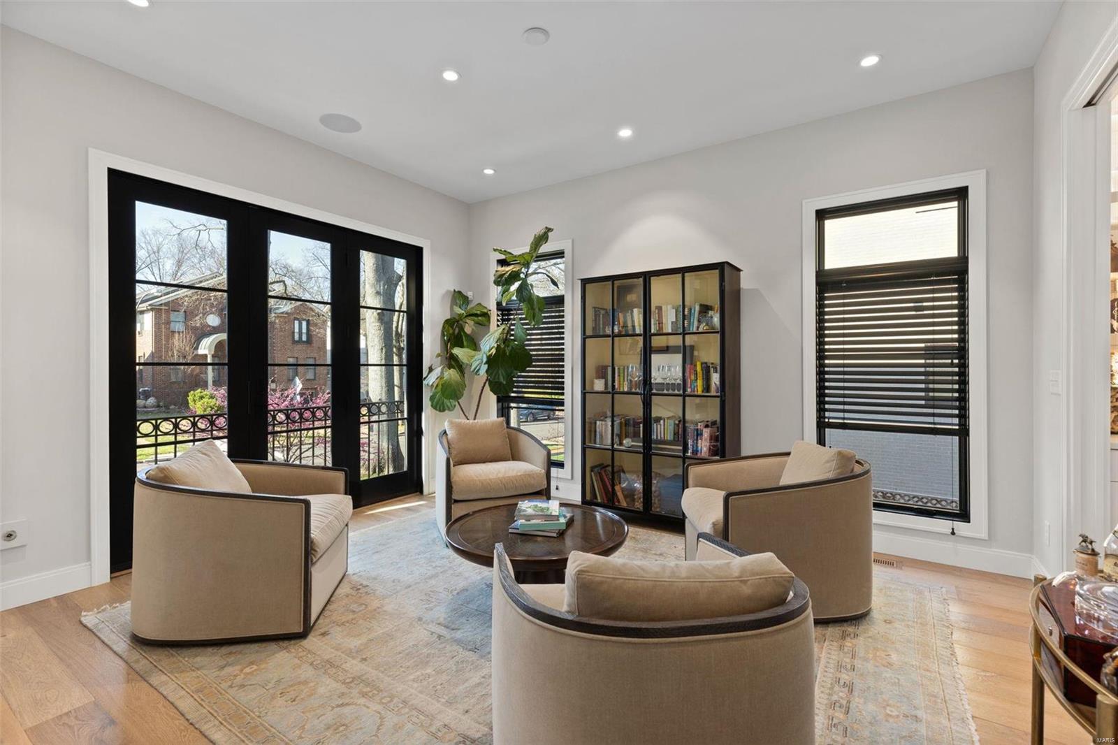 8141 Stratford Drive