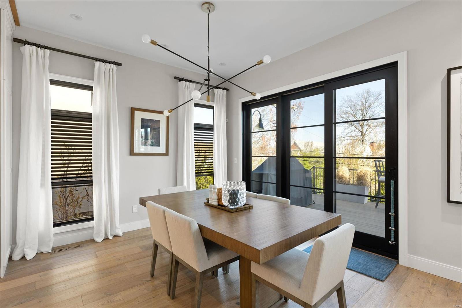 8141 Stratford Drive