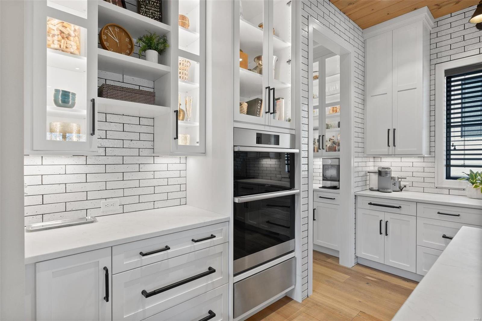 8141 Stratford Drive