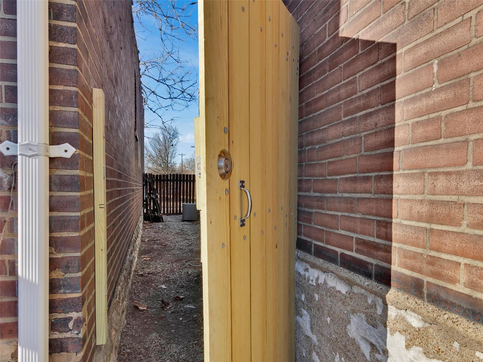 7900 Pennsylvania Avenue