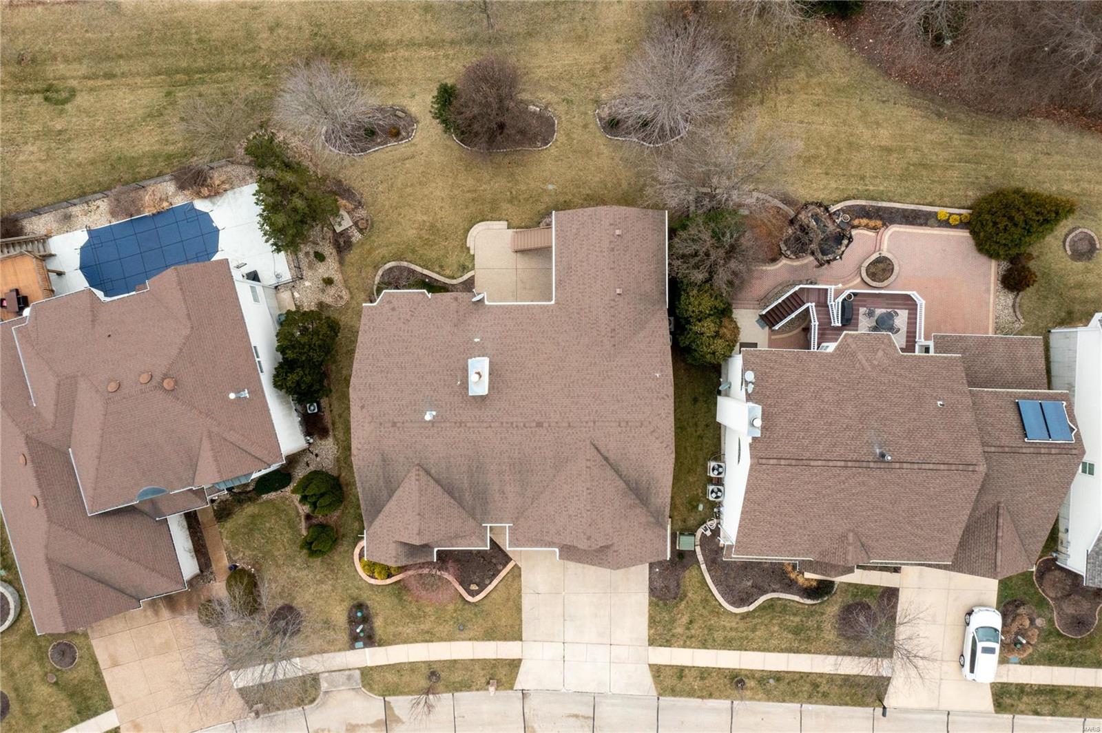 1037 Speckledwood Manor Court