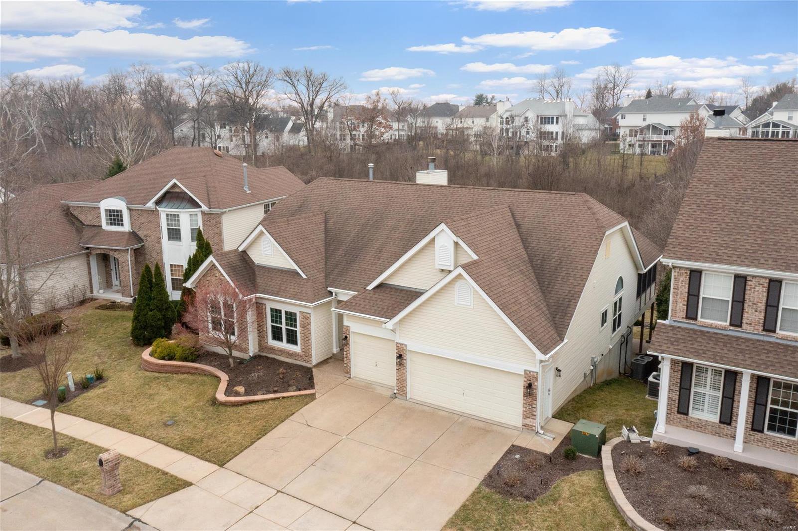 1037 Speckledwood Manor Court