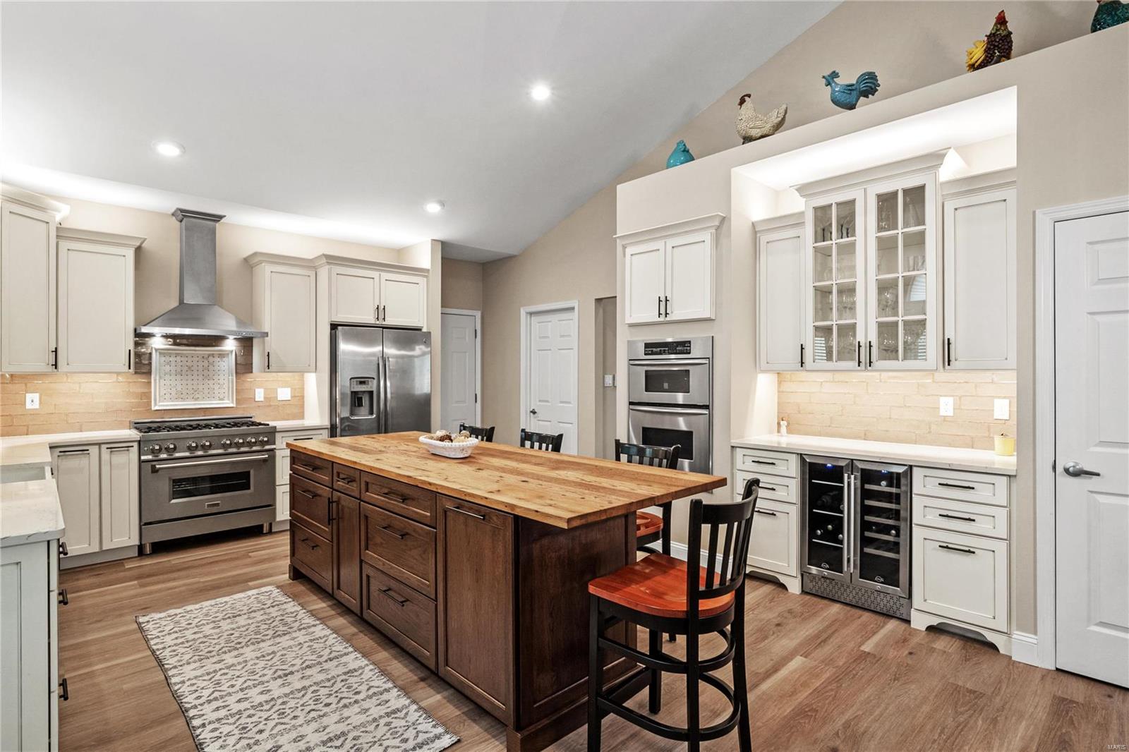 1037 Speckledwood Manor Court