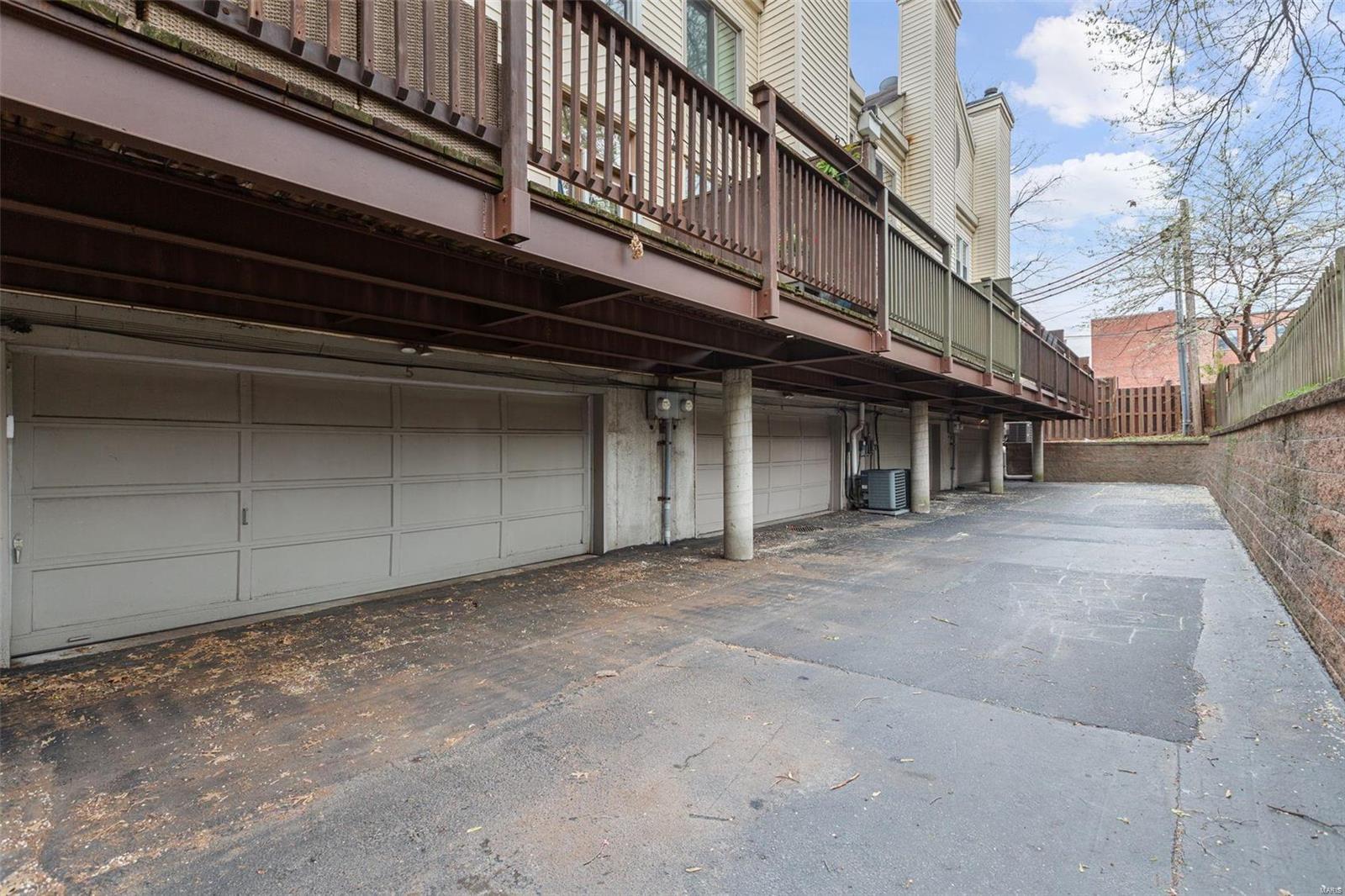 4328 Maryland Avenue Unit: 5