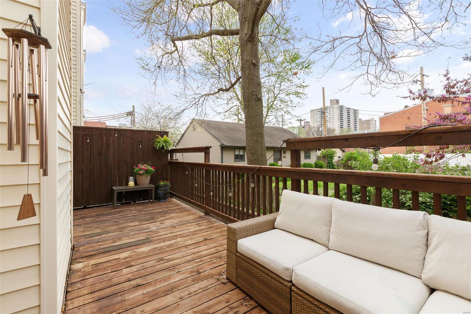 4328 Maryland Avenue Unit: 5