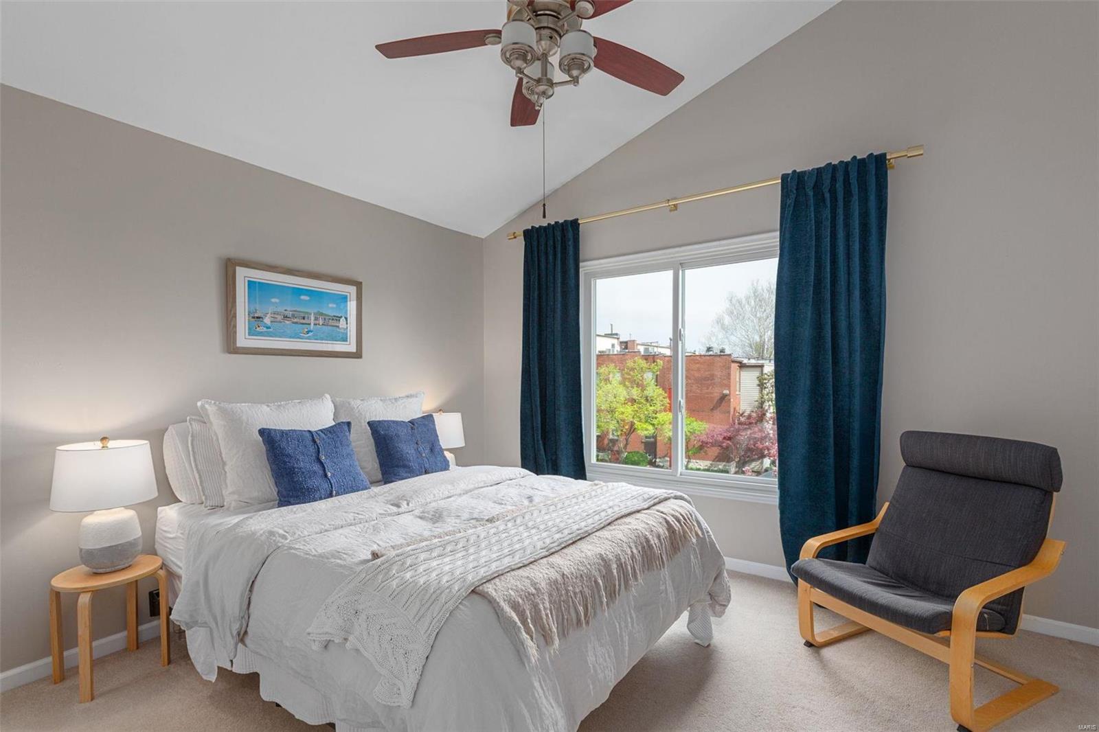 4328 Maryland Avenue Unit: 5