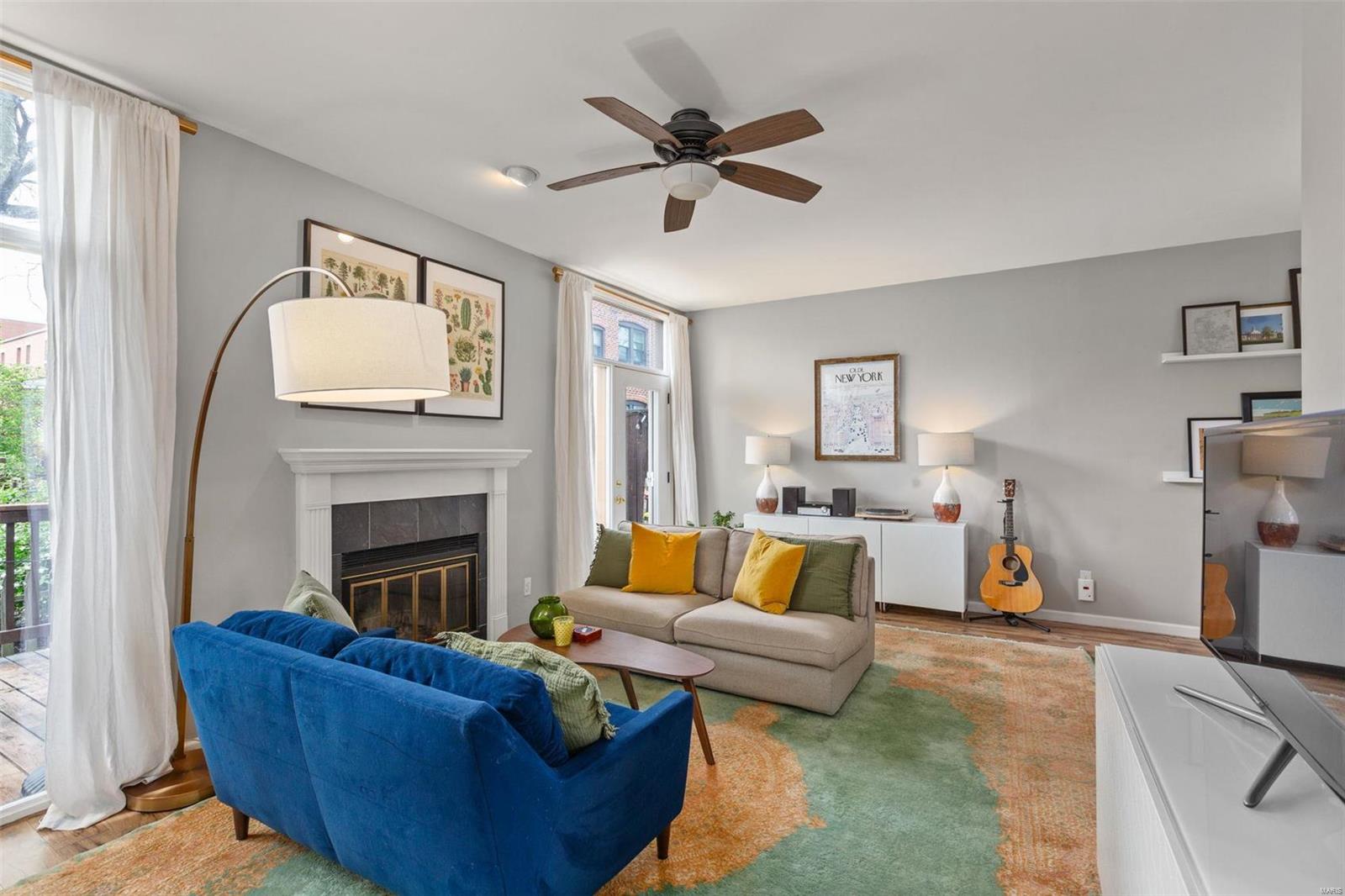 4328 Maryland Avenue Unit: 5