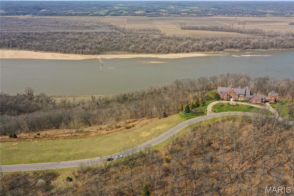 1751 Eagle Bluff Drive