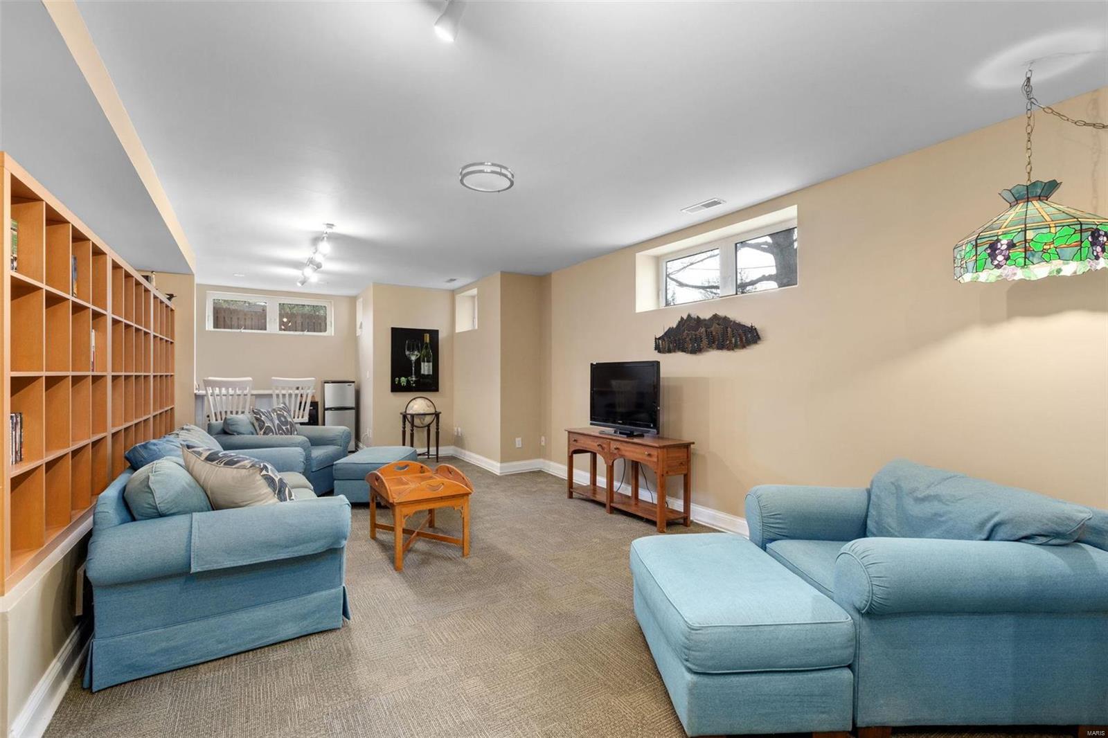 601 N Clay Avenue