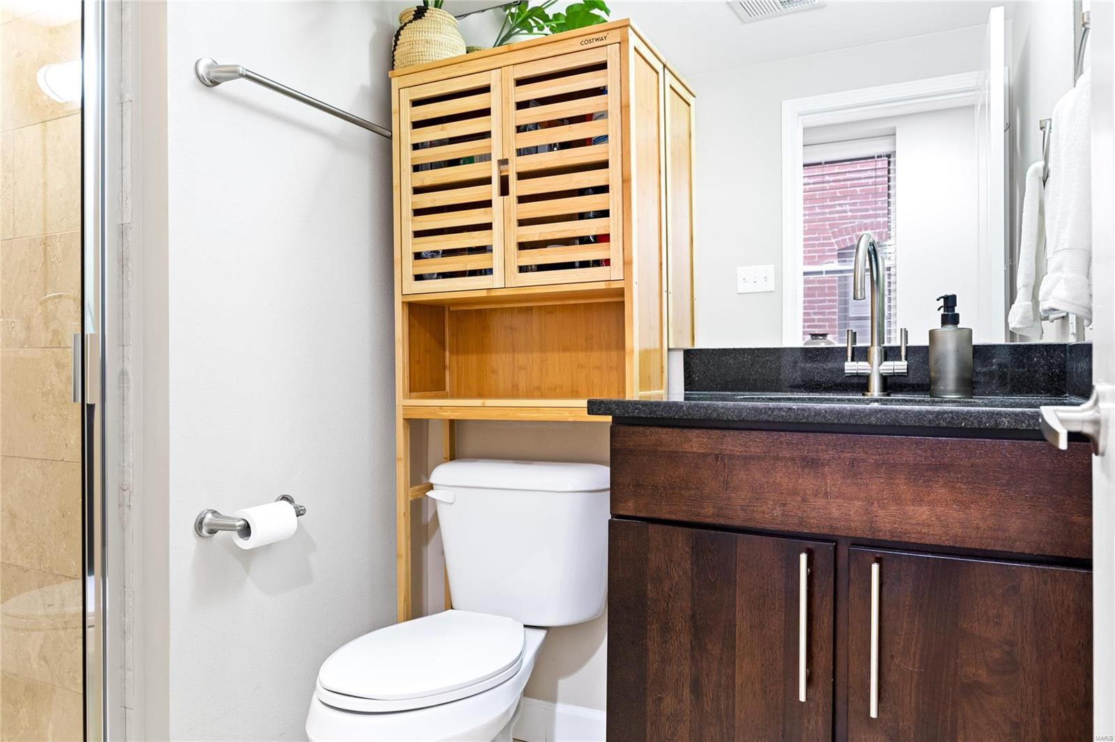 5631 Pershing Avenue Unit: 12