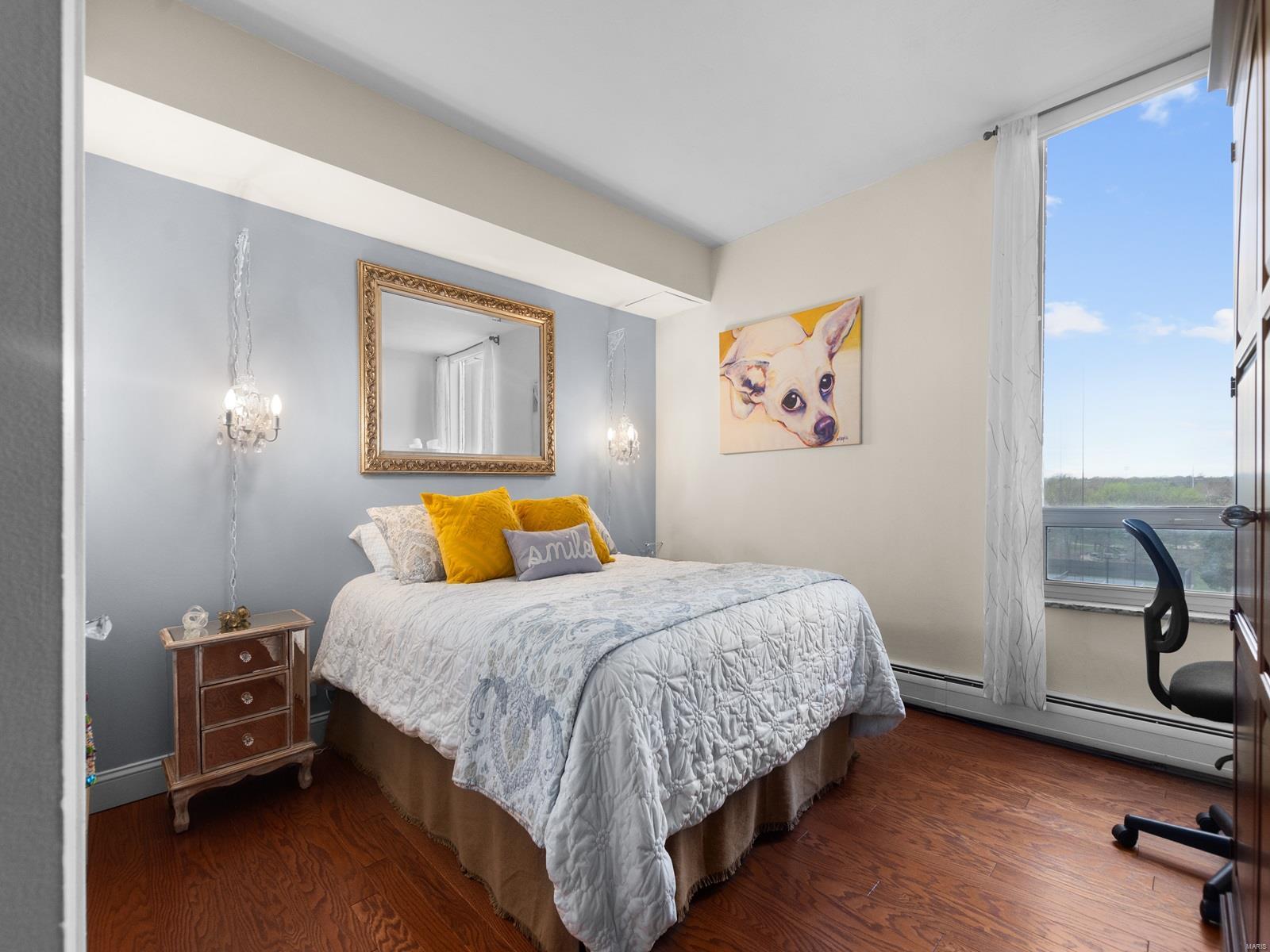 200 S Brentwood Boulevard S Unit: 6C
