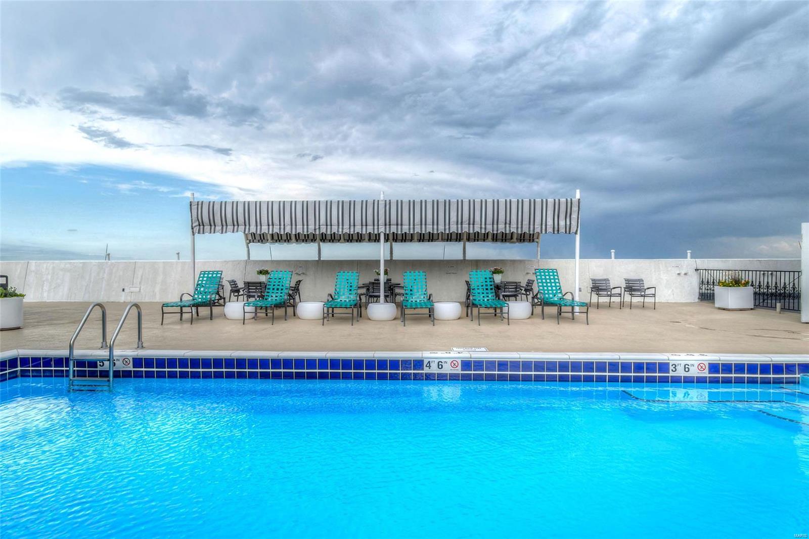 200 S Brentwood Boulevard S Unit: 6C