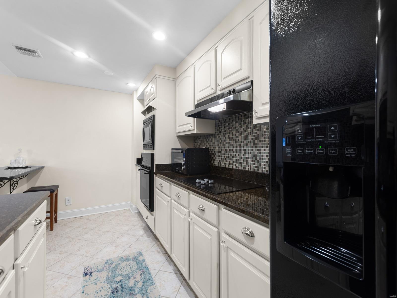 200 S Brentwood Boulevard S Unit: 6C