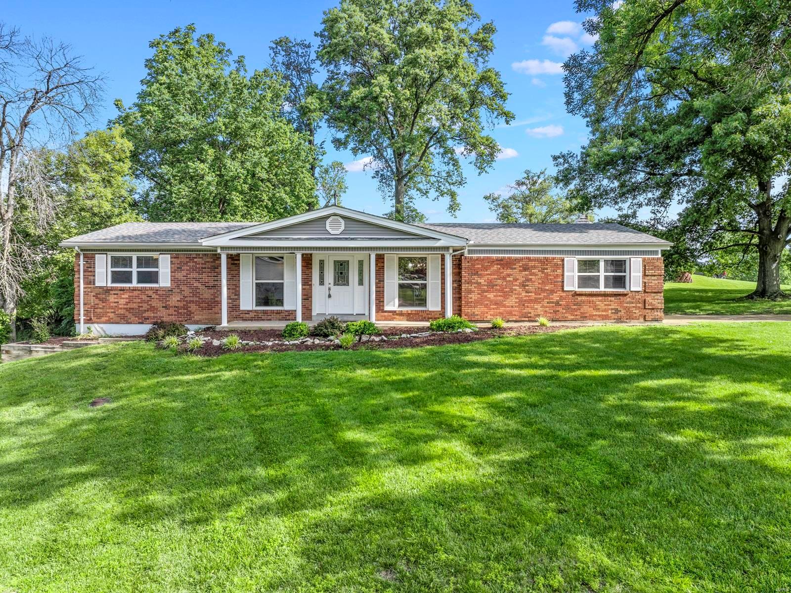 1105 Sandstone Drive