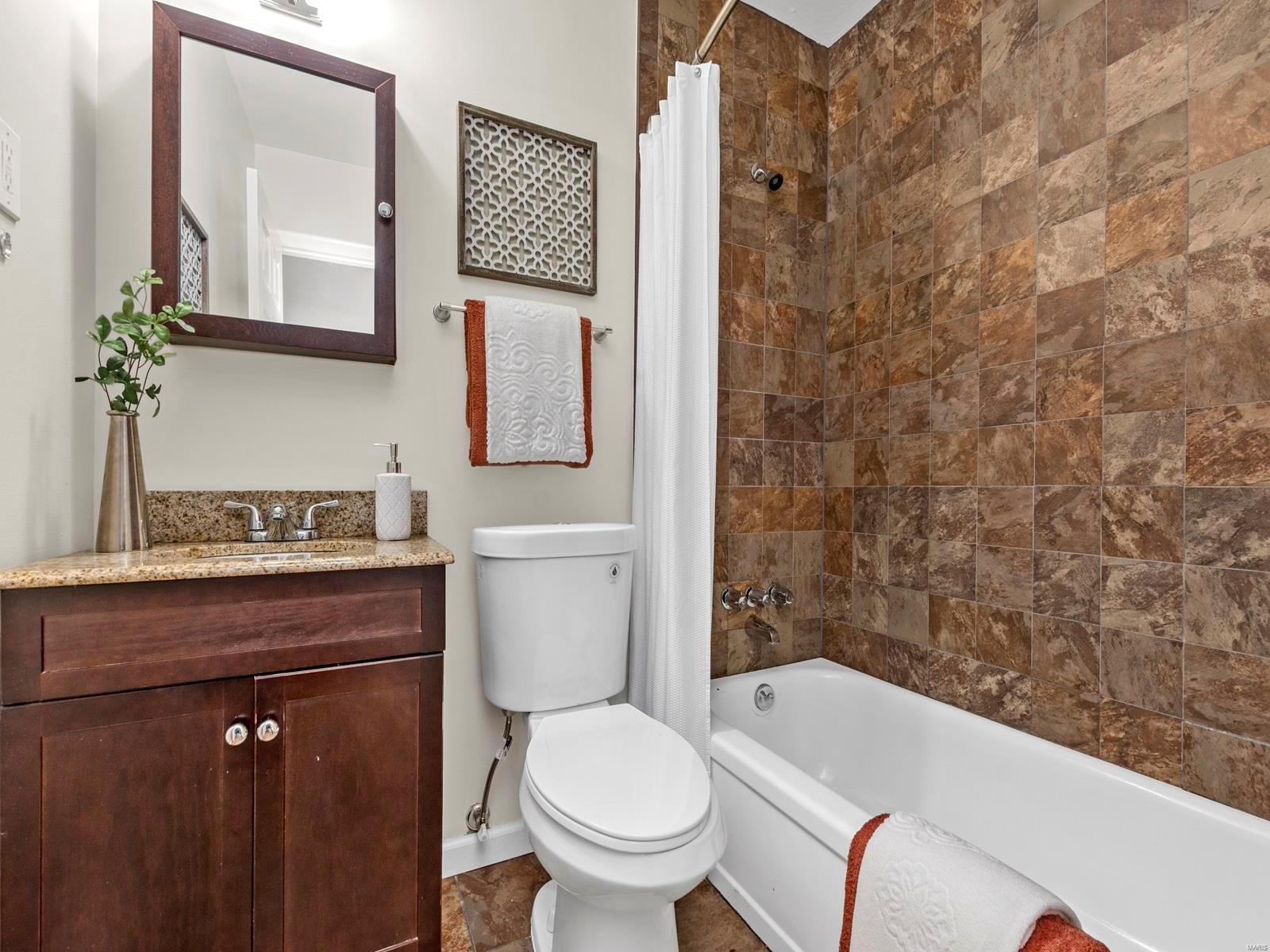 1105 Sandstone Drive