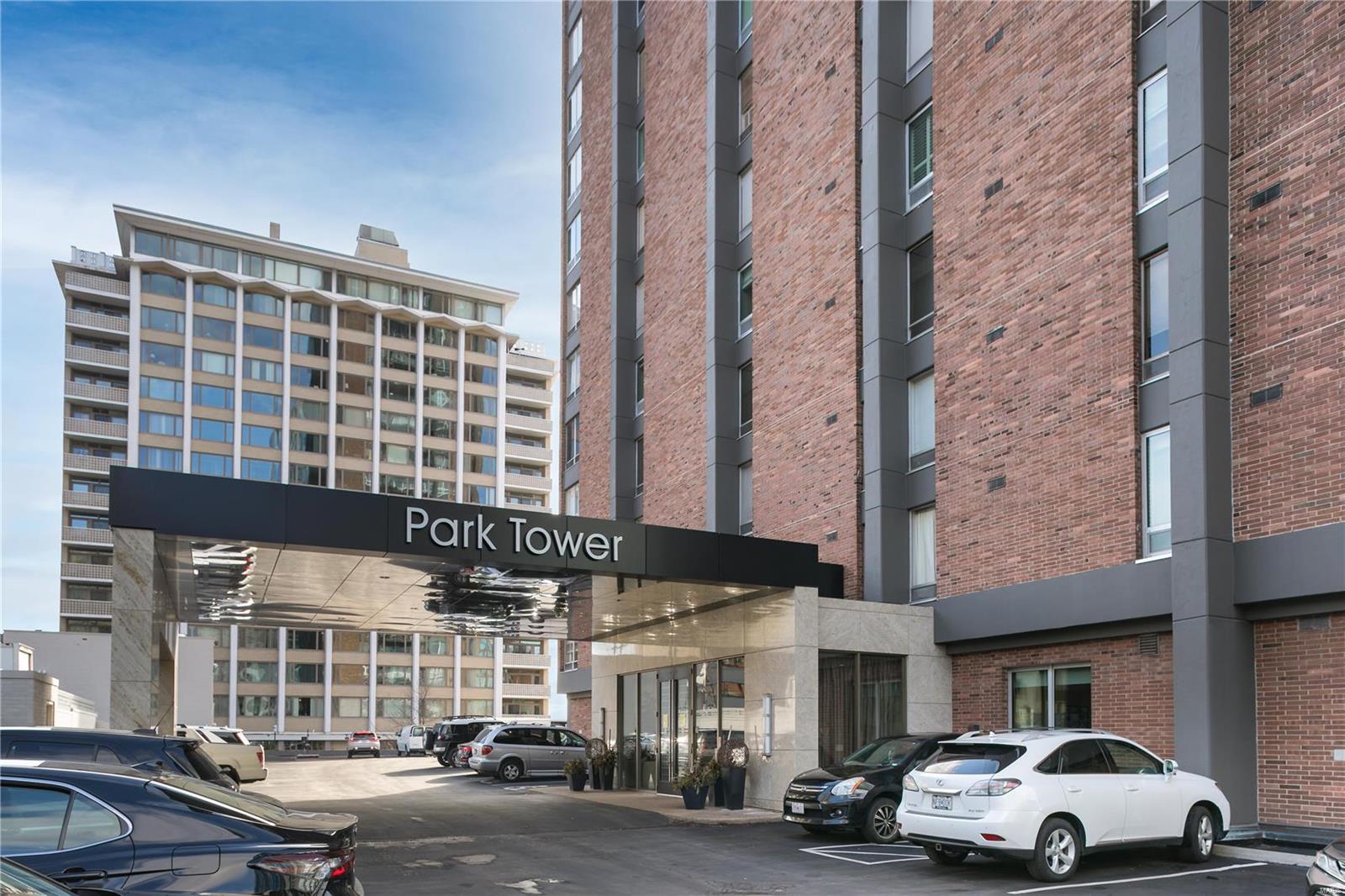 200 S Brentwood Boulevard Unit: 19D