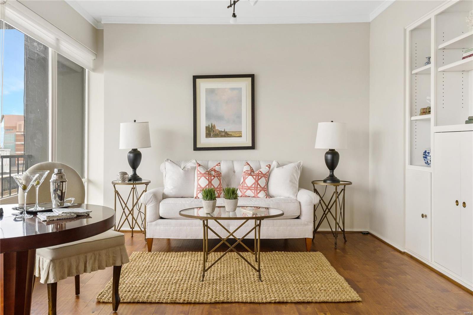 200 S Brentwood Boulevard Unit: 19D