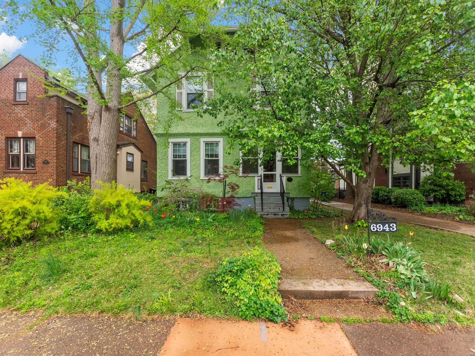 6943 Amherst Avenue
