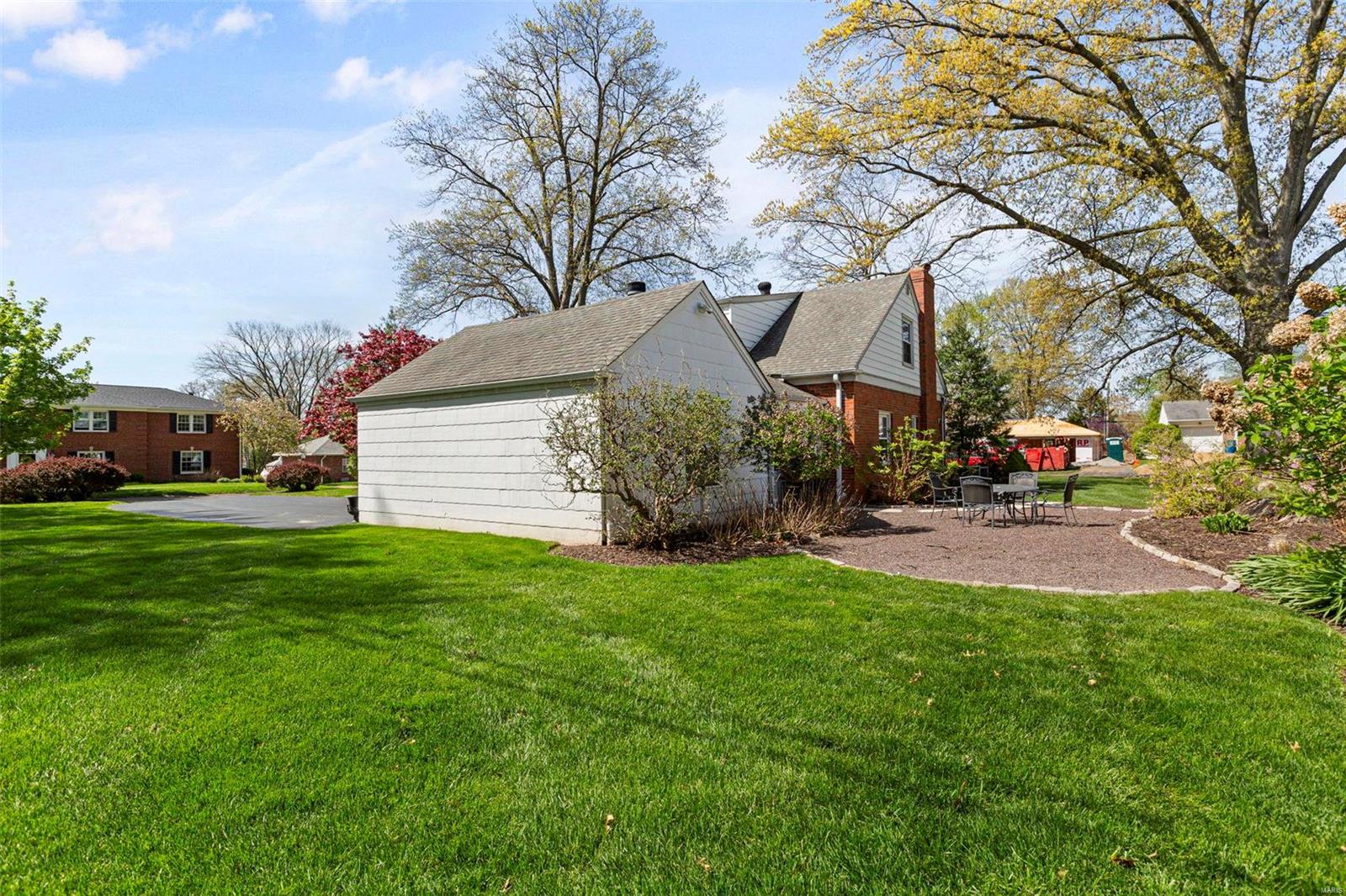 2 Armstrong Drive