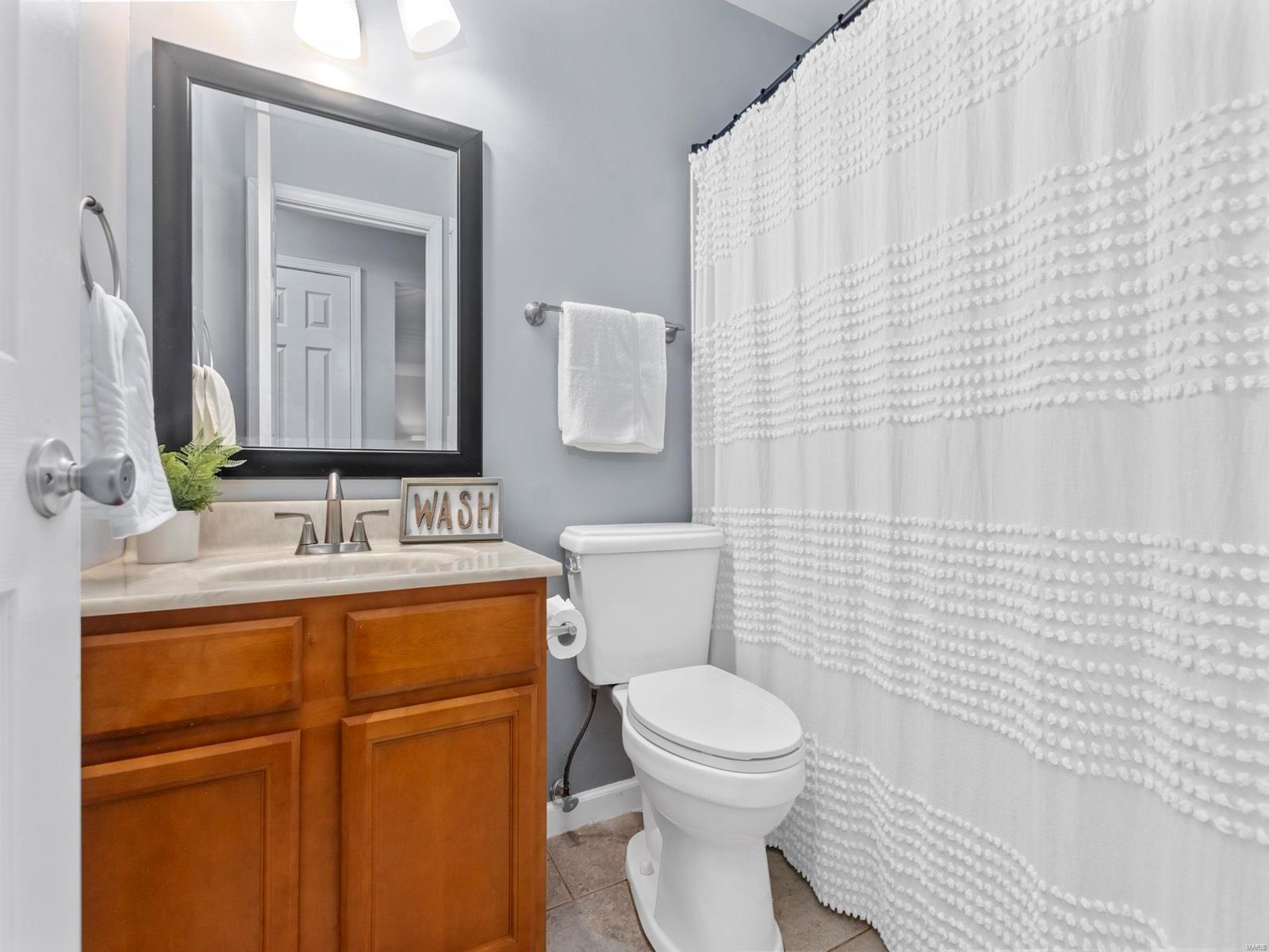 1294 Golden Gate Lane