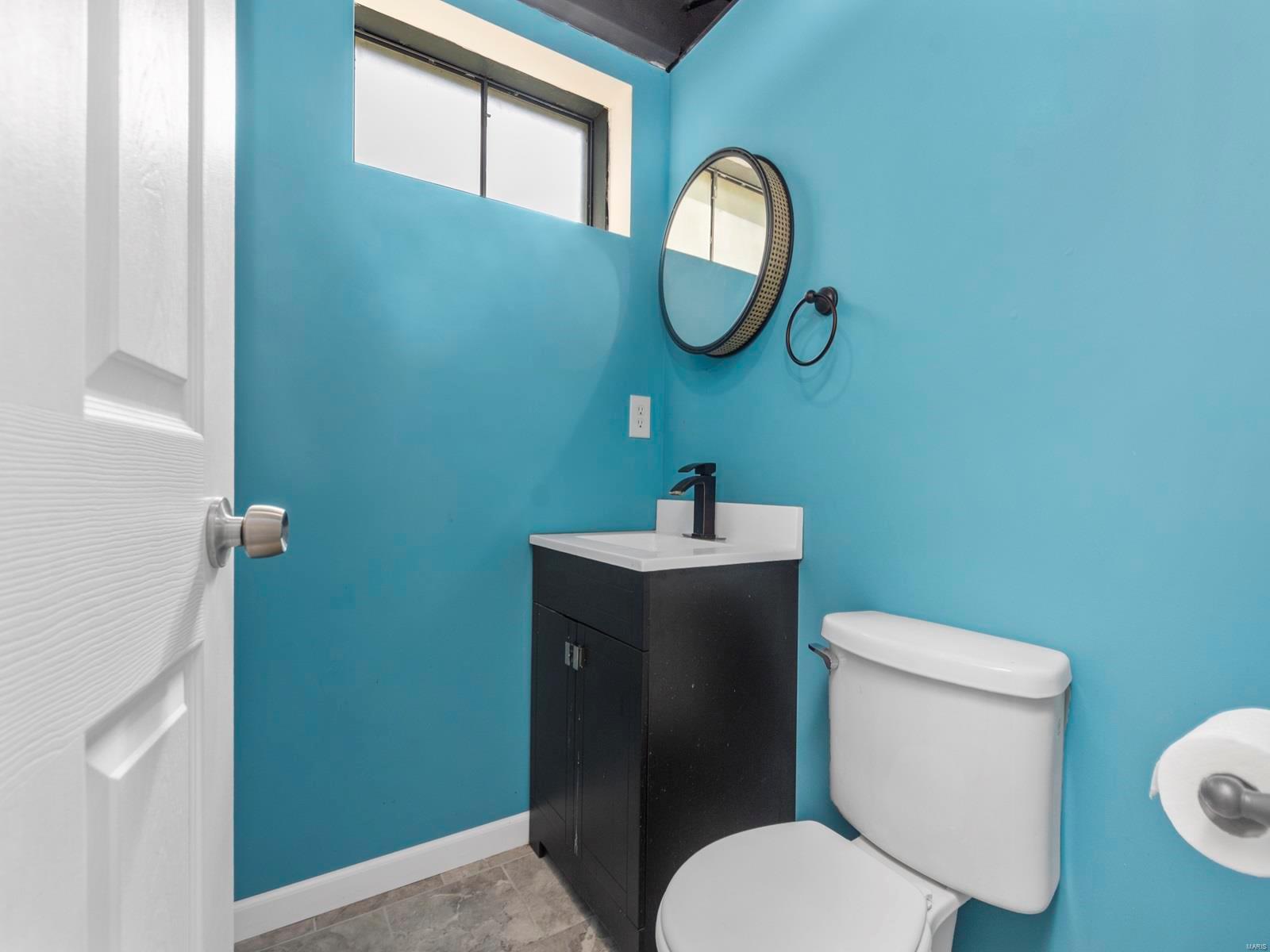 1294 Golden Gate Lane