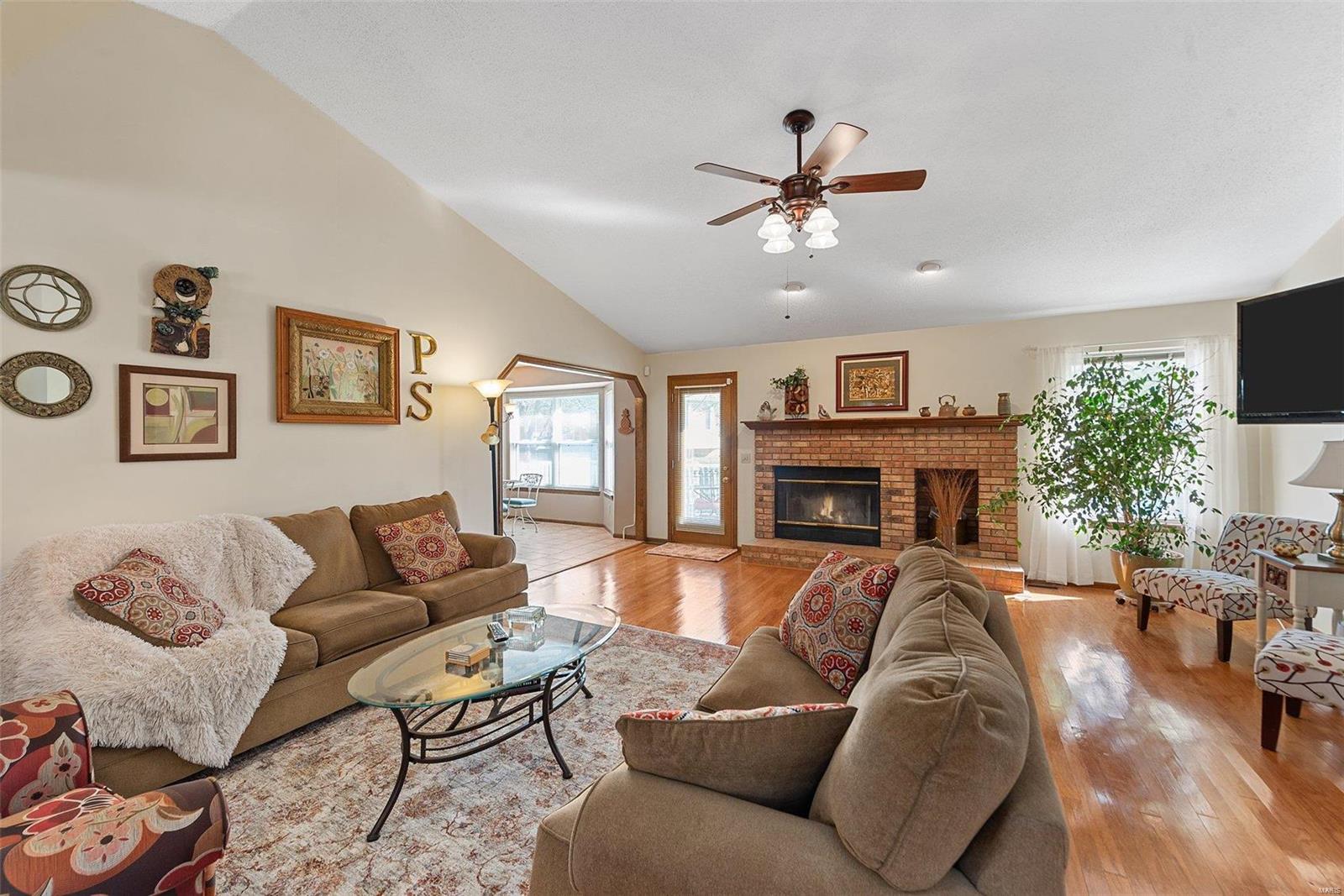 4 Sailmast Court