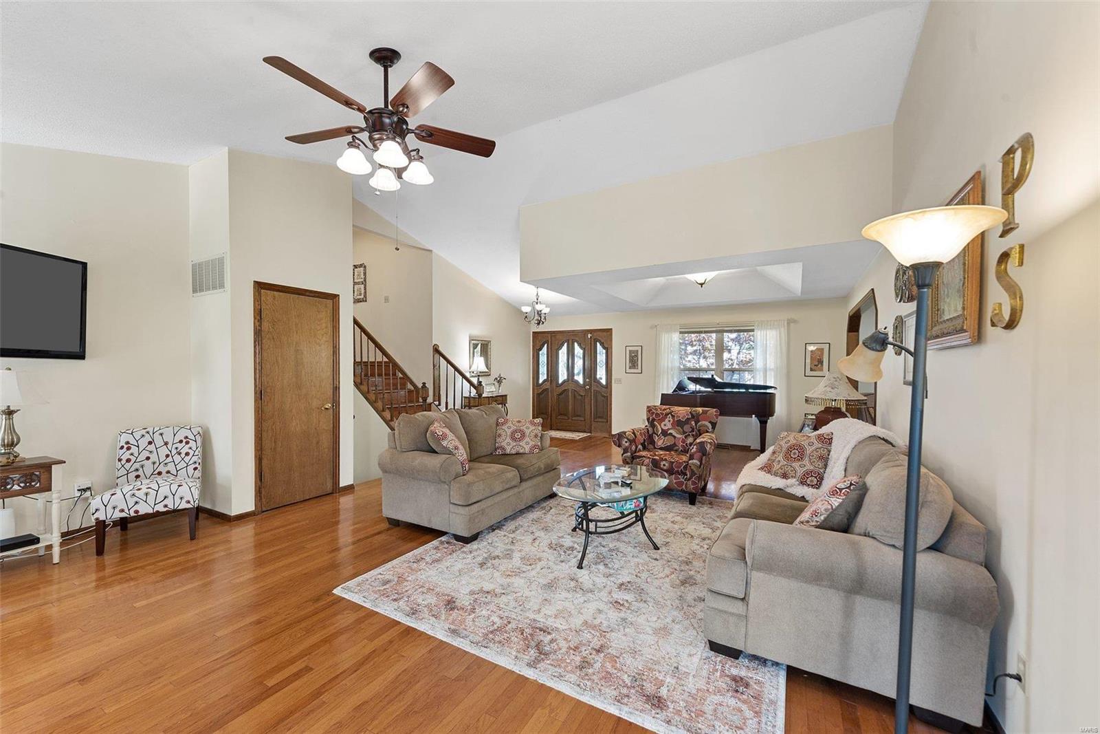 4 Sailmast Court