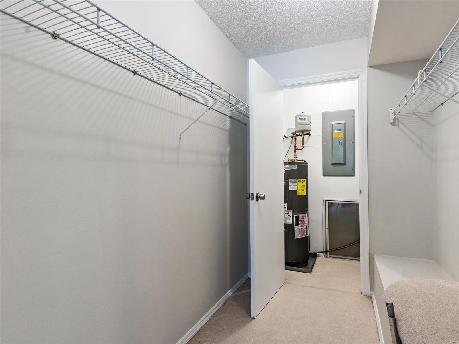 1511 Hampton Hall Drive Unit: 16