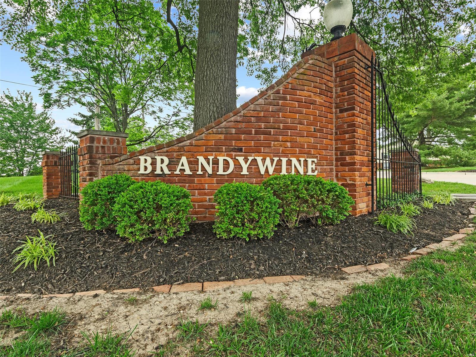 1511 Hampton Hall Drive Unit: 16