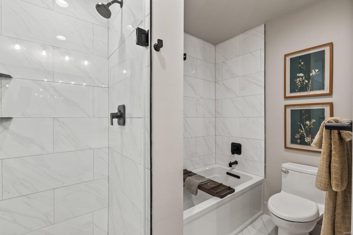 8031 Kingsbury Boulevard