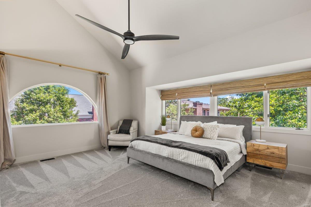 8031 Kingsbury Boulevard