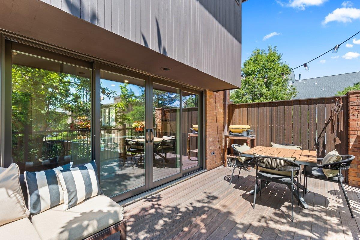 8031 Kingsbury Boulevard