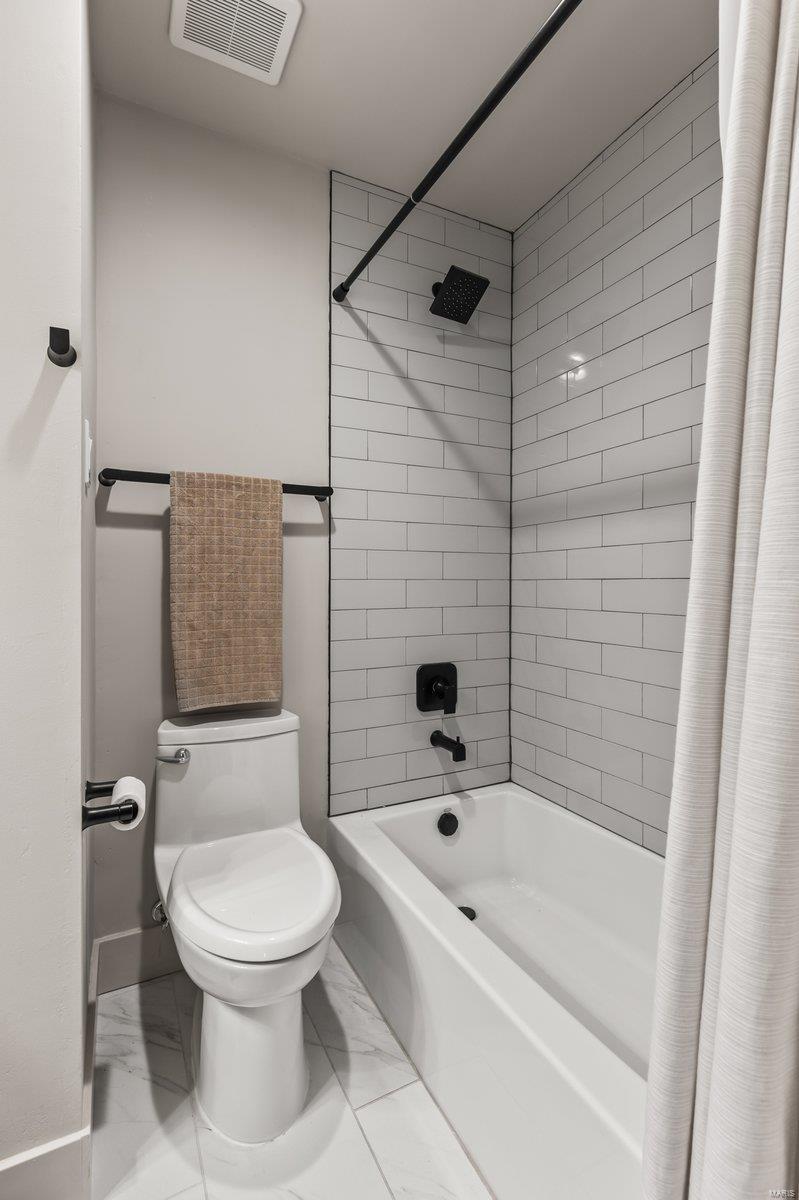 8031 Kingsbury Boulevard