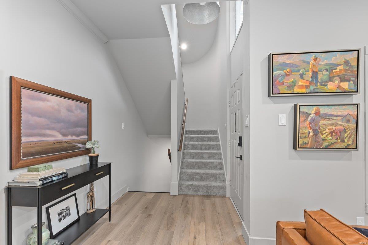 8031 Kingsbury Boulevard