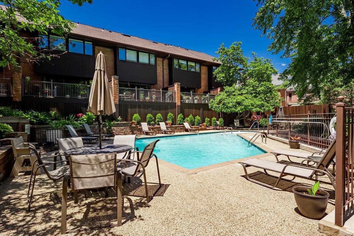 8031 Kingsbury Boulevard