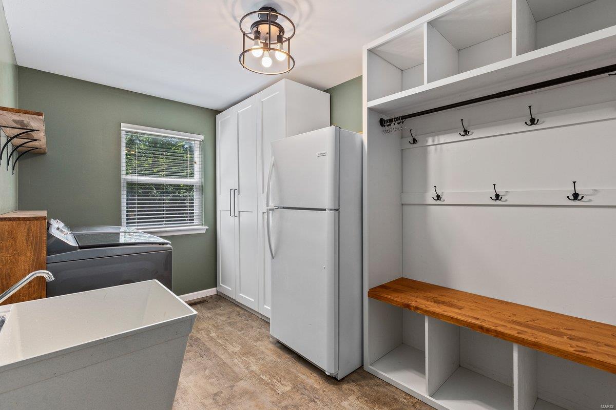 5044 Romaine Spring Drive