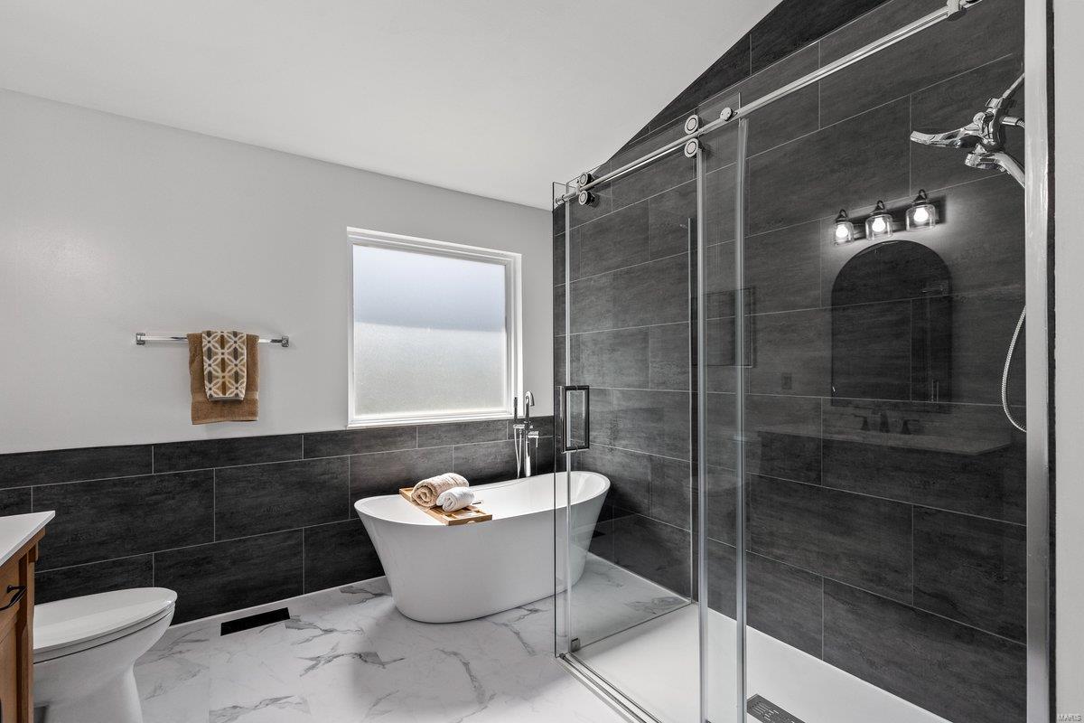 5044 Romaine Spring Drive