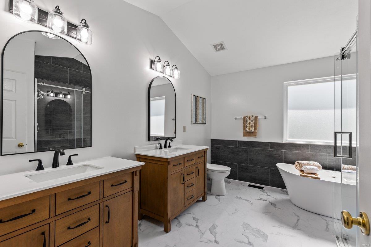 5044 Romaine Spring Drive