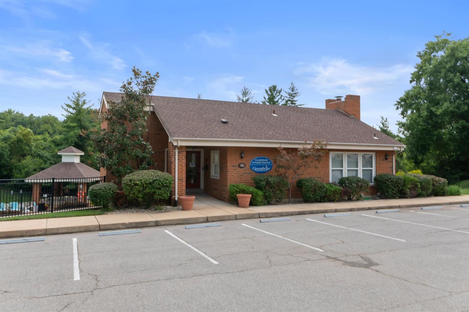 1951 Greenpoint Drive Unit: 303