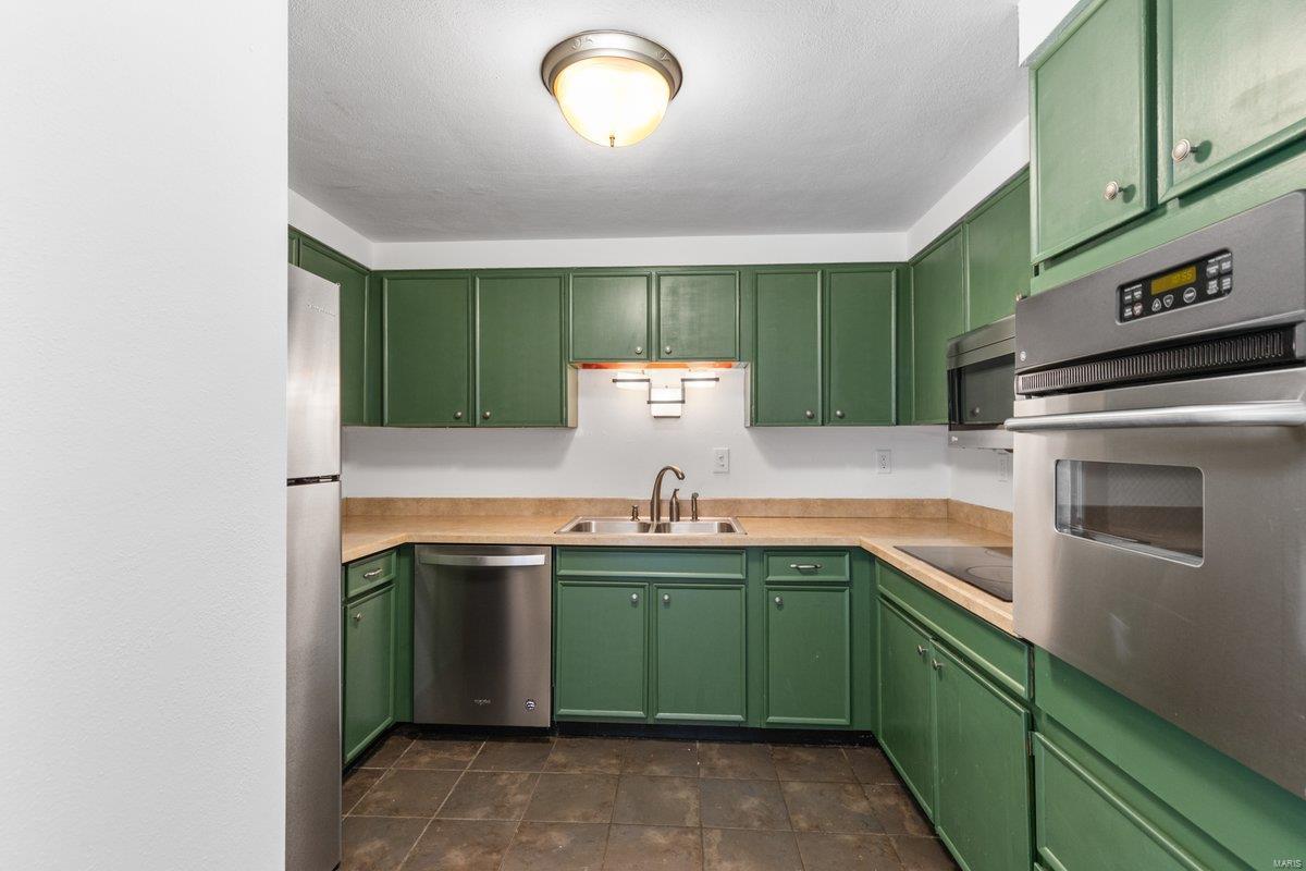 4501 Lindell Boulevard Unit: 4D