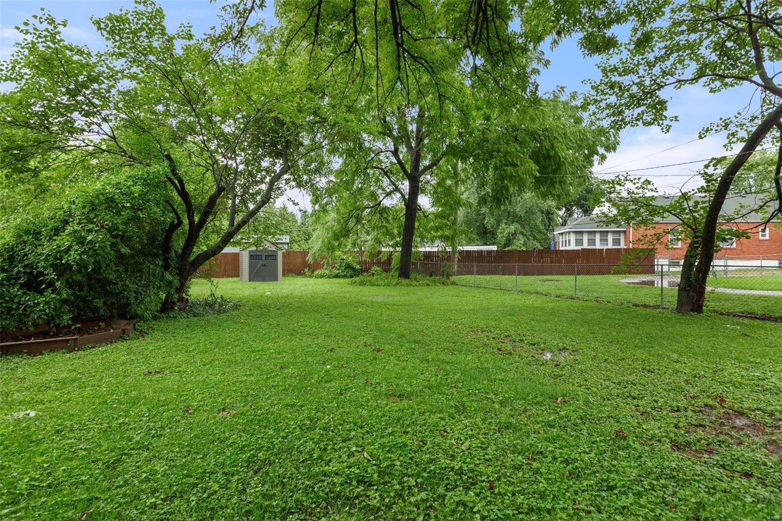 7611 Lindbergh Drive