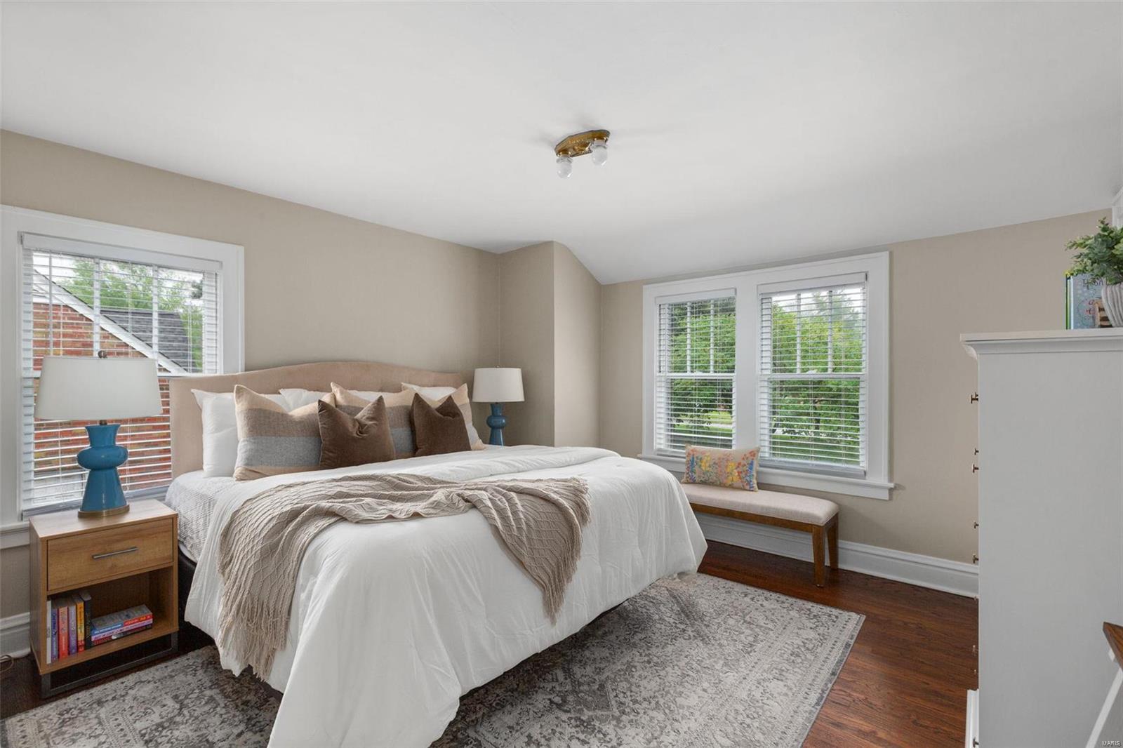 7611 Lindbergh Drive